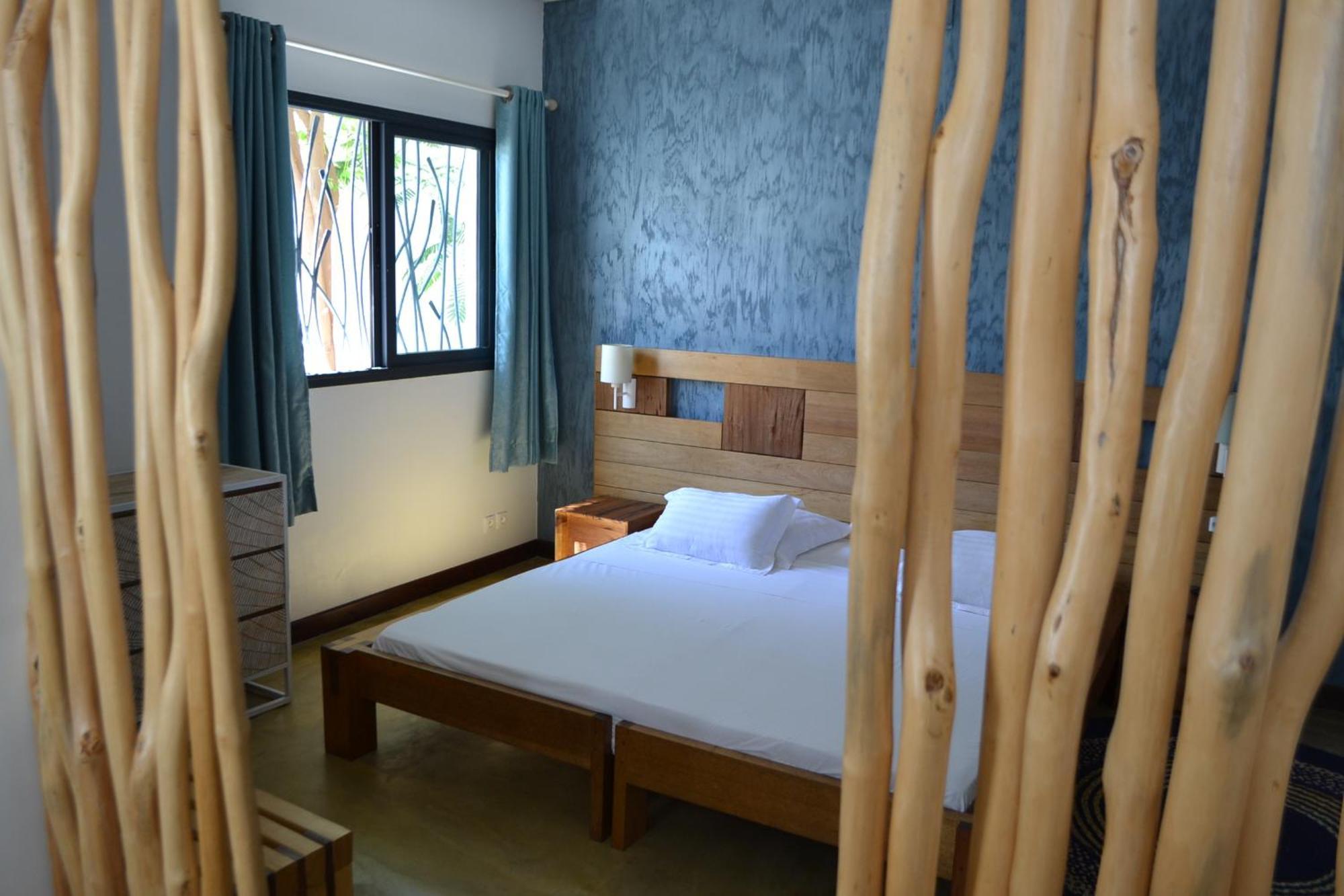 Kily House Hotel Morondava Exterior photo